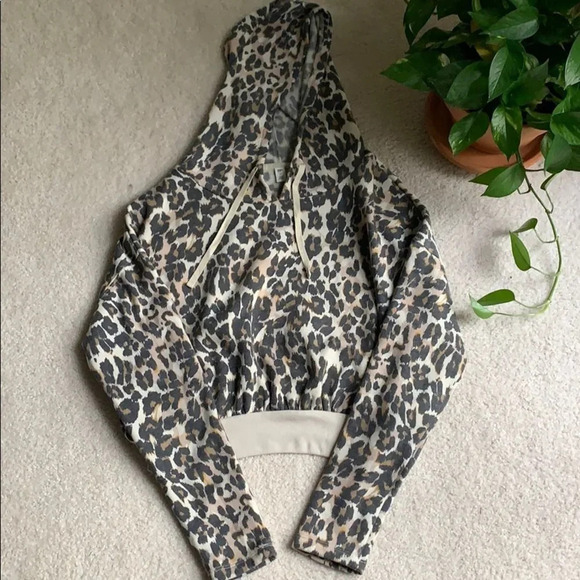 BP Nordstrom Soft Crop Hoodie Cheetah Print Leopard Sweatshirt Pullover Small - Picture 3 of 5